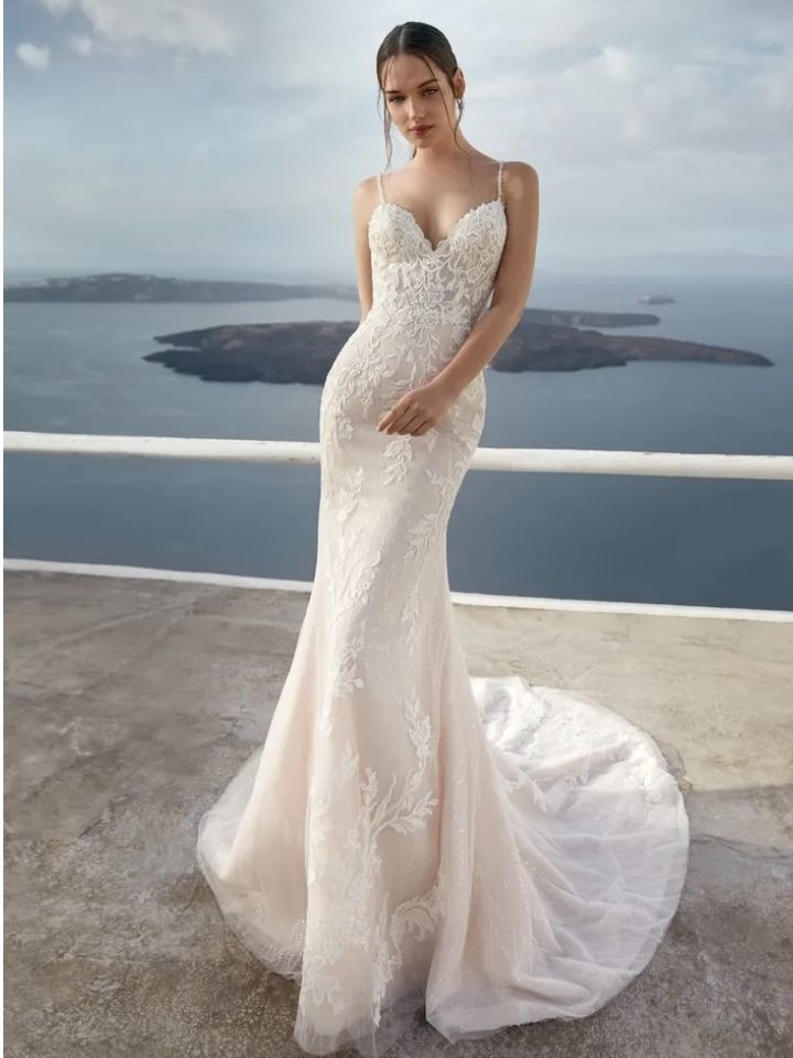 Milla Nova-ウエディングドレス